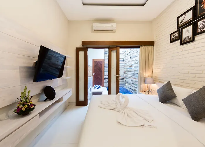 Paisa Seminyak Living Villa